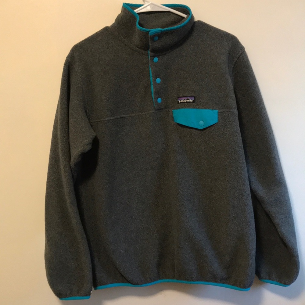 Grey Patagonia fleece